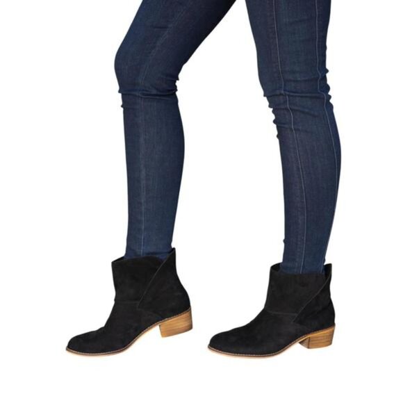 Corkys Hey Girl SPILL THE TEA Black Envelope Ankle Bootie Size 10 New in Box - Picture 2 of 11